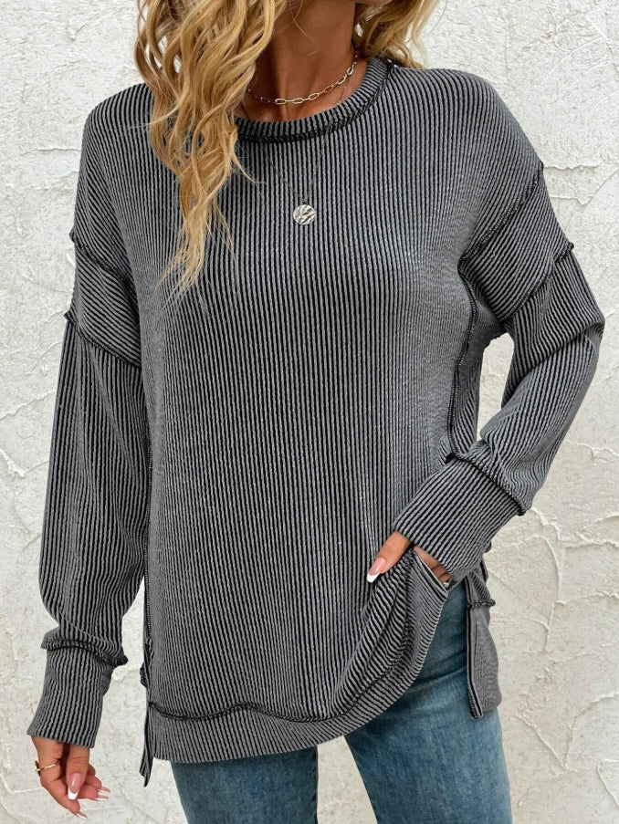 Slit Loose Sweatshirt