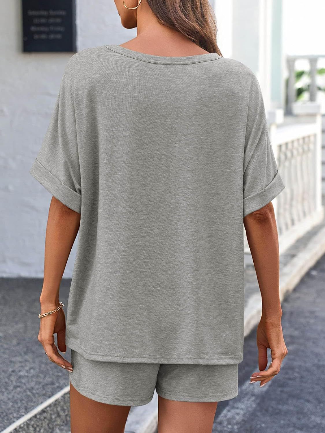 Laid-back Short Sleeve Boxy T-shirt & Short Casual Set