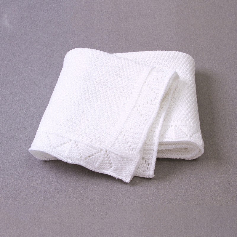 Embroidered Logo Blanket Knitted Swaddle/Wrap for Boys & Girls