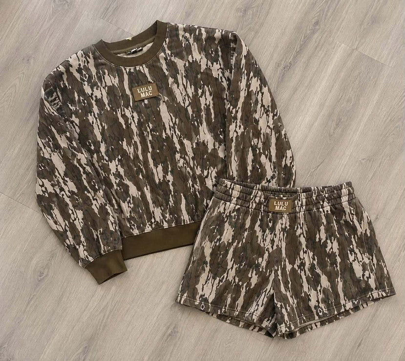 Trendy Army Green Camouflage Printed Lounge Set