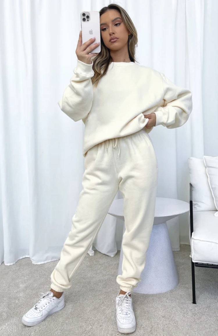 Round Neck Sweatshirt + Pants Suit