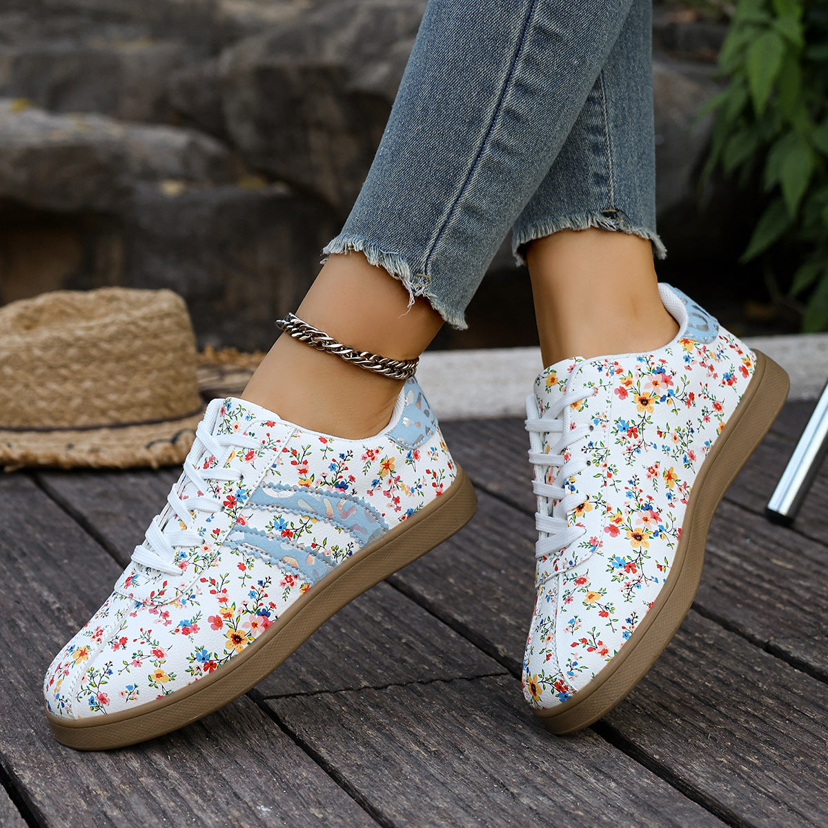 Floral Print Color Block Detail Lace Up Shoes