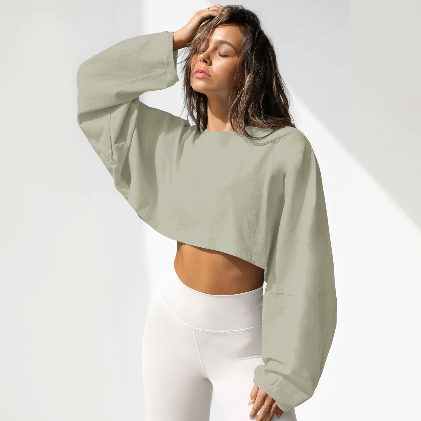 Midriff-Baring Round Neck Sweatshirt T-shirt