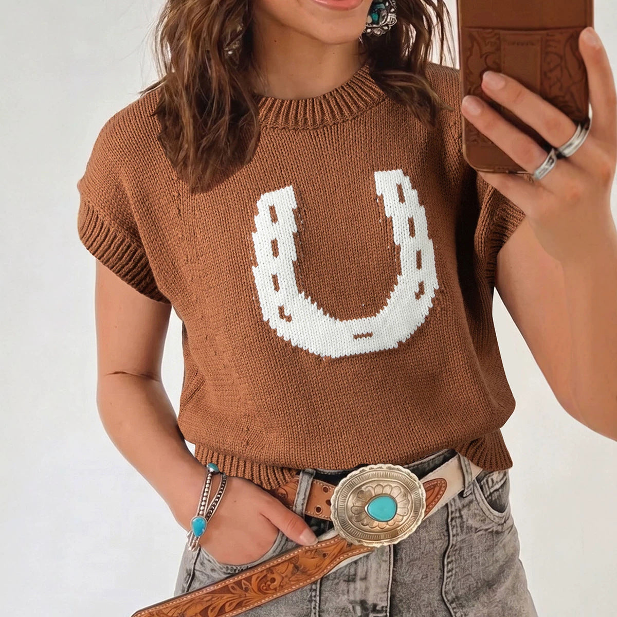 Chestnut Western Horseshoe Pattern Short Sleeve Knit Sweater