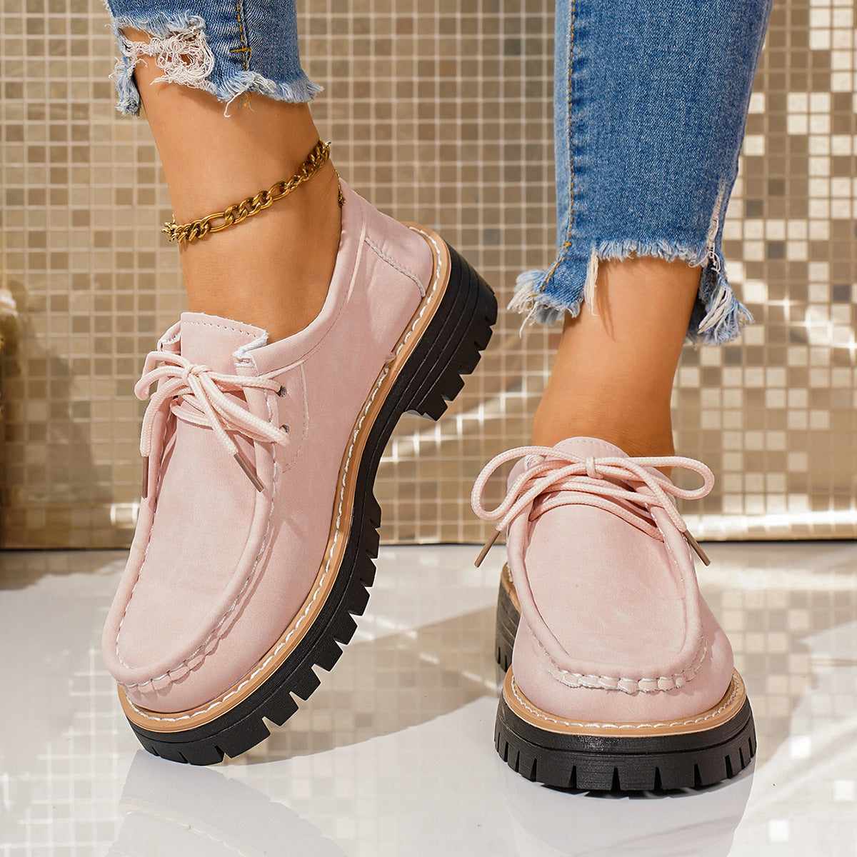 Lace-up Detail Contrast Lug Sole Shoes