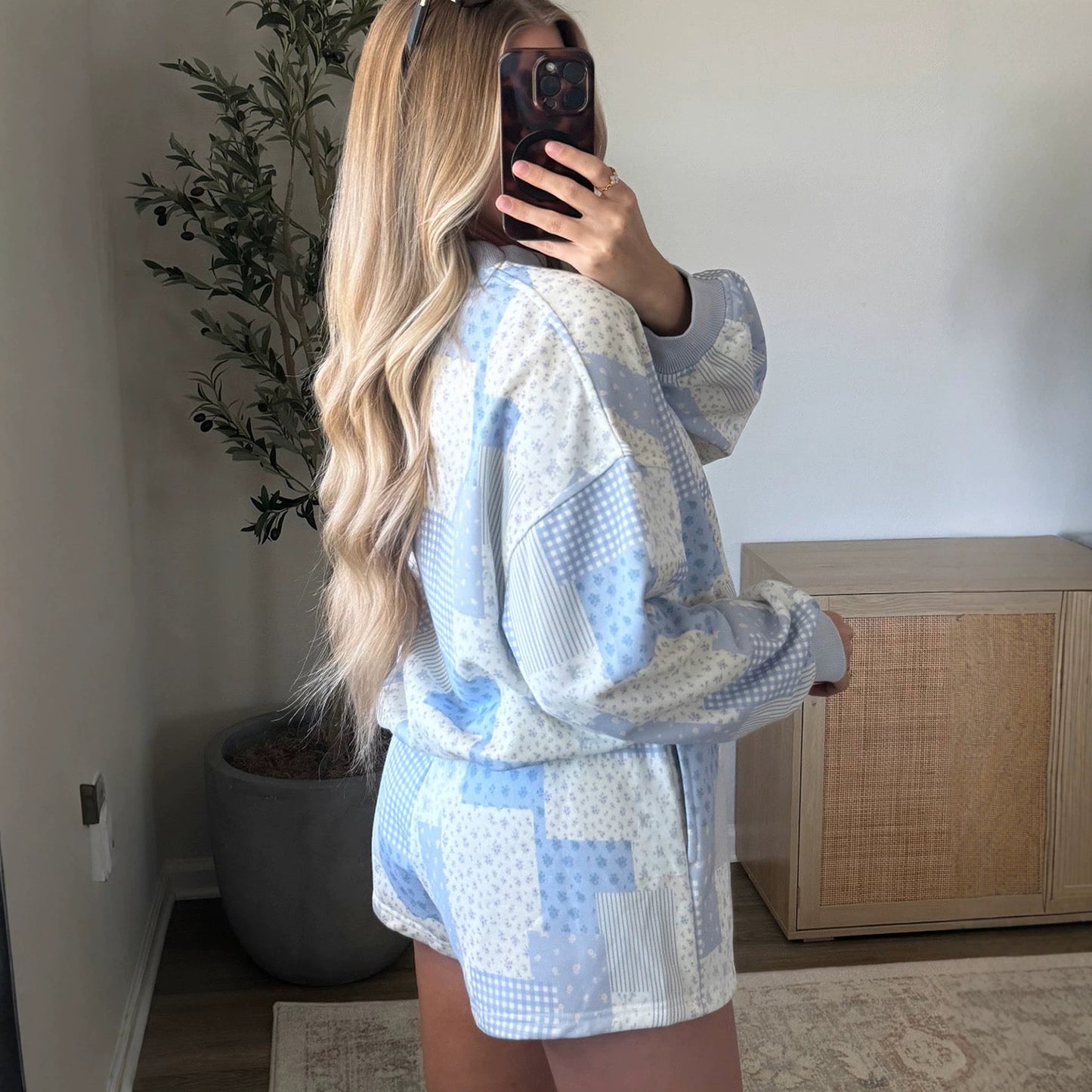 Sky Blue Patchwork Floral Print Drop Shoulder Baggy Pullover Drawstring Shorts Set