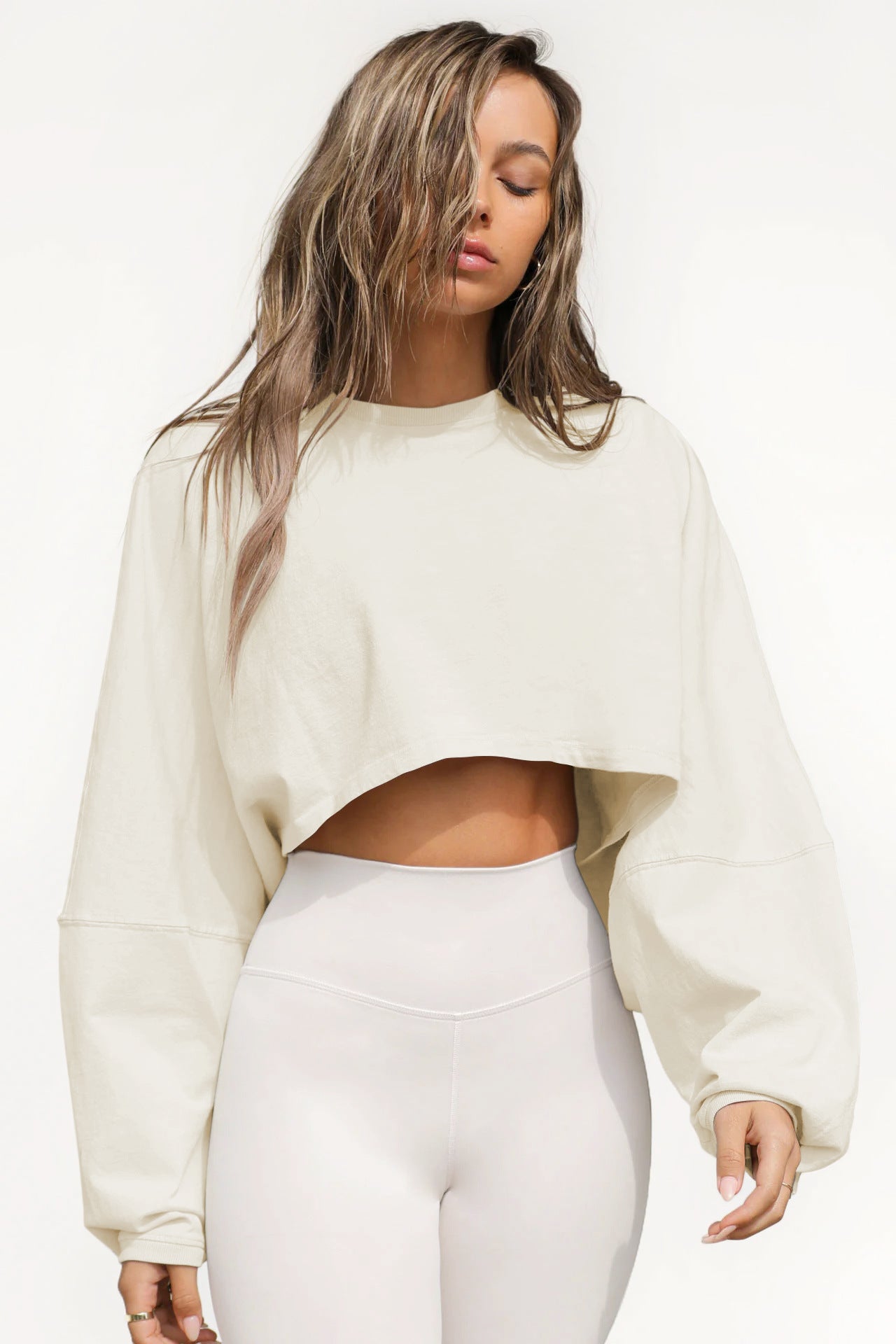 Midriff-Baring Round Neck Sweatshirt T-shirt