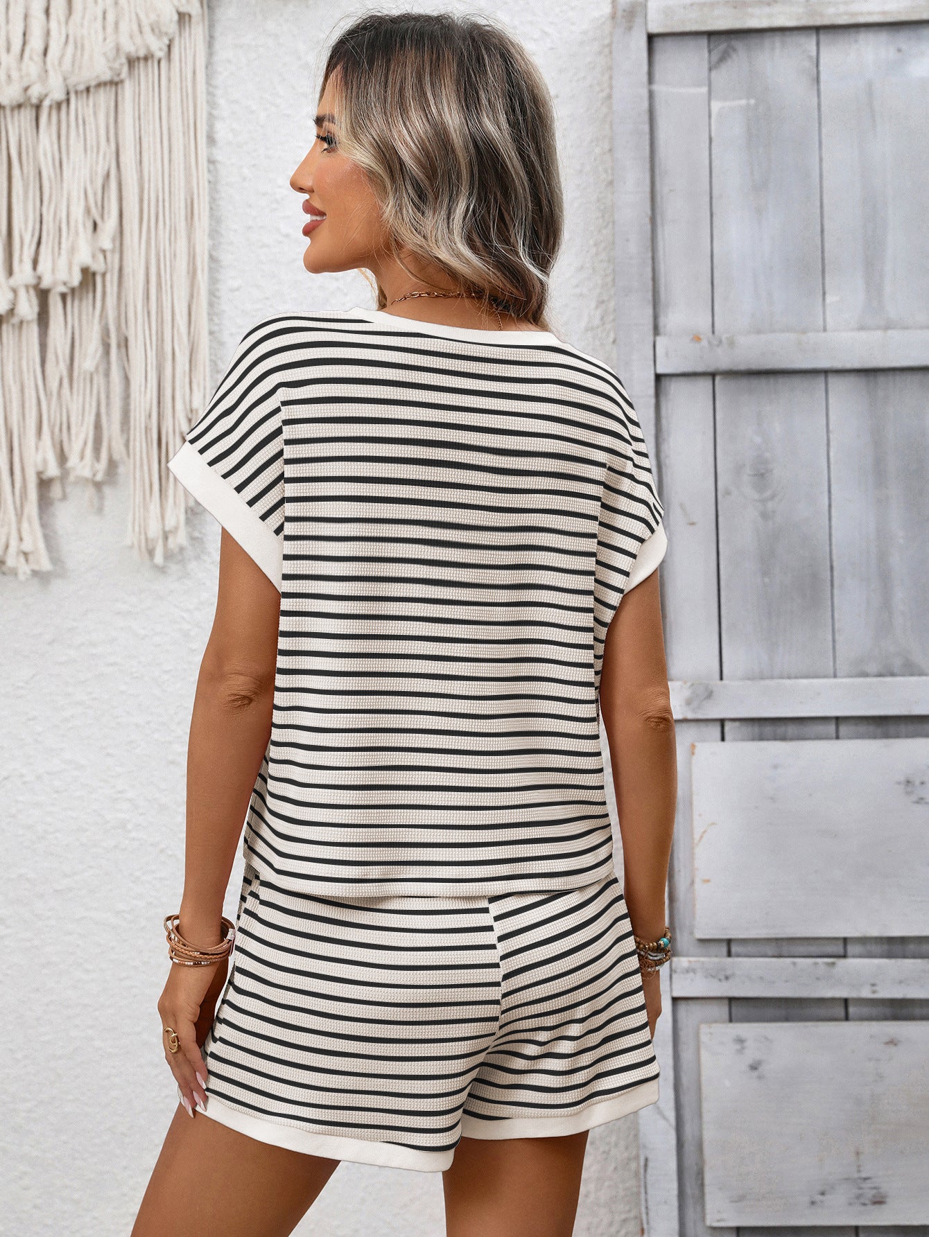 The Color-Blocked Striped Short Set