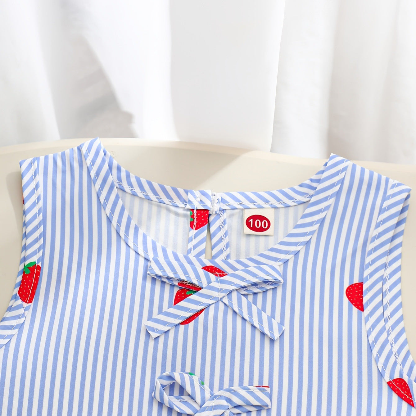 Strawberries and Bows set