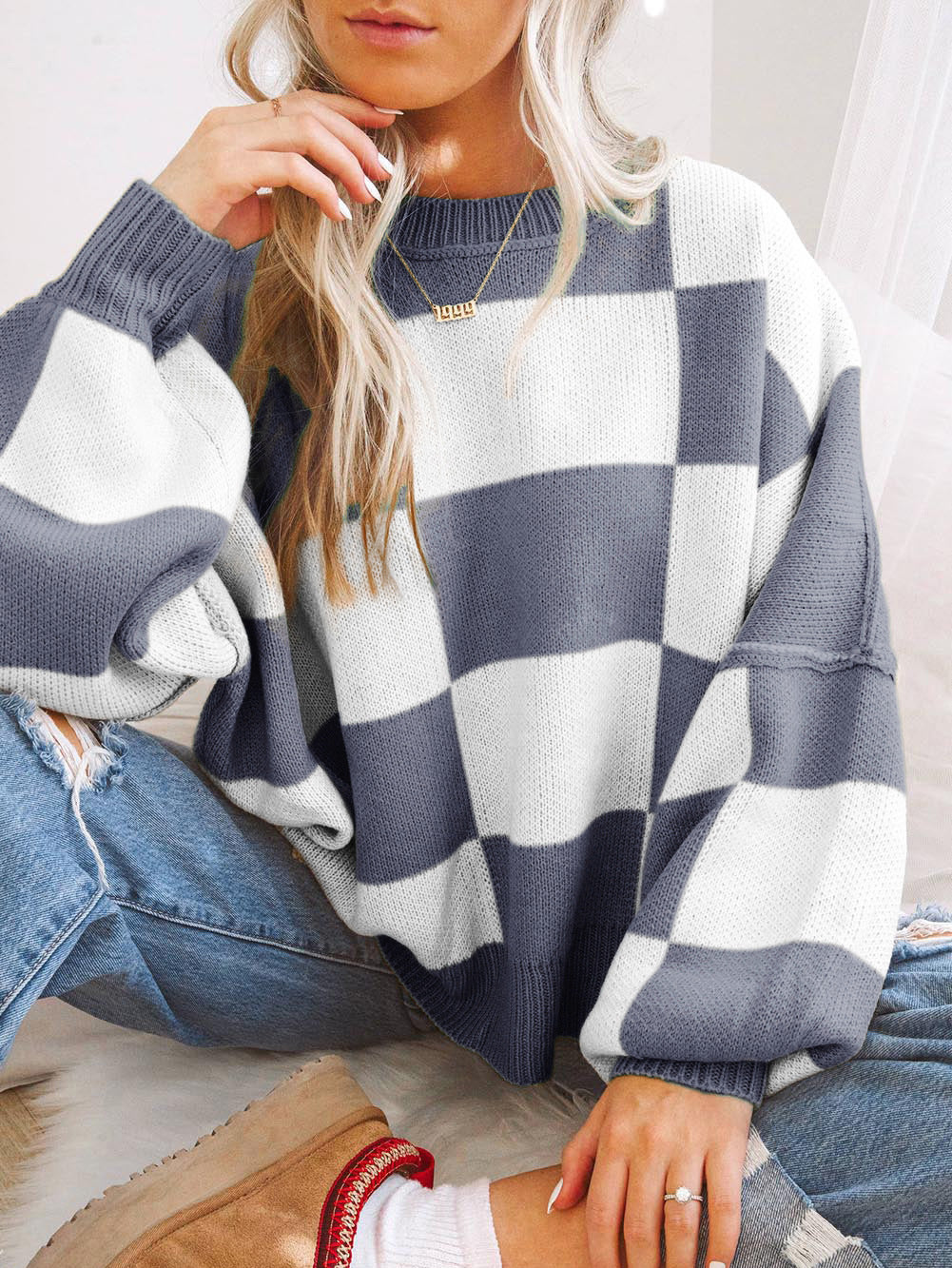 Women's Plus-Size Loose-Fit Color-Block Long-Sleeve Crew-Neck Knit Sweater