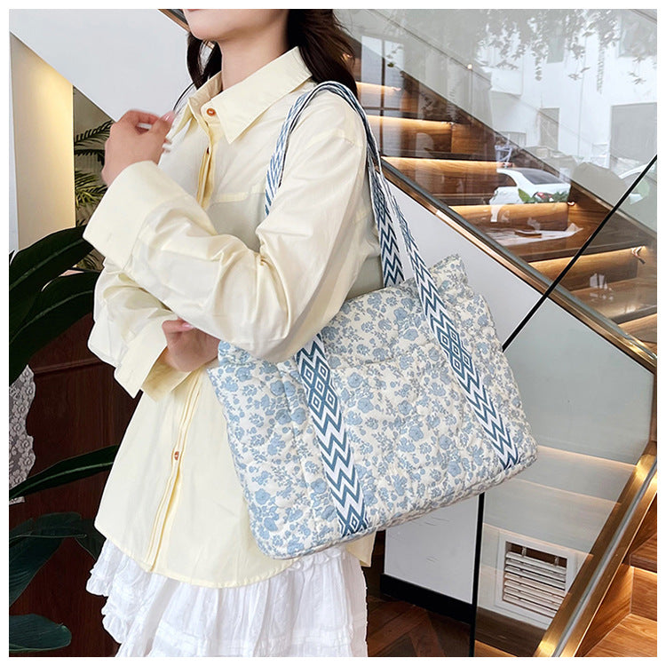 The Willow Bloom Tote