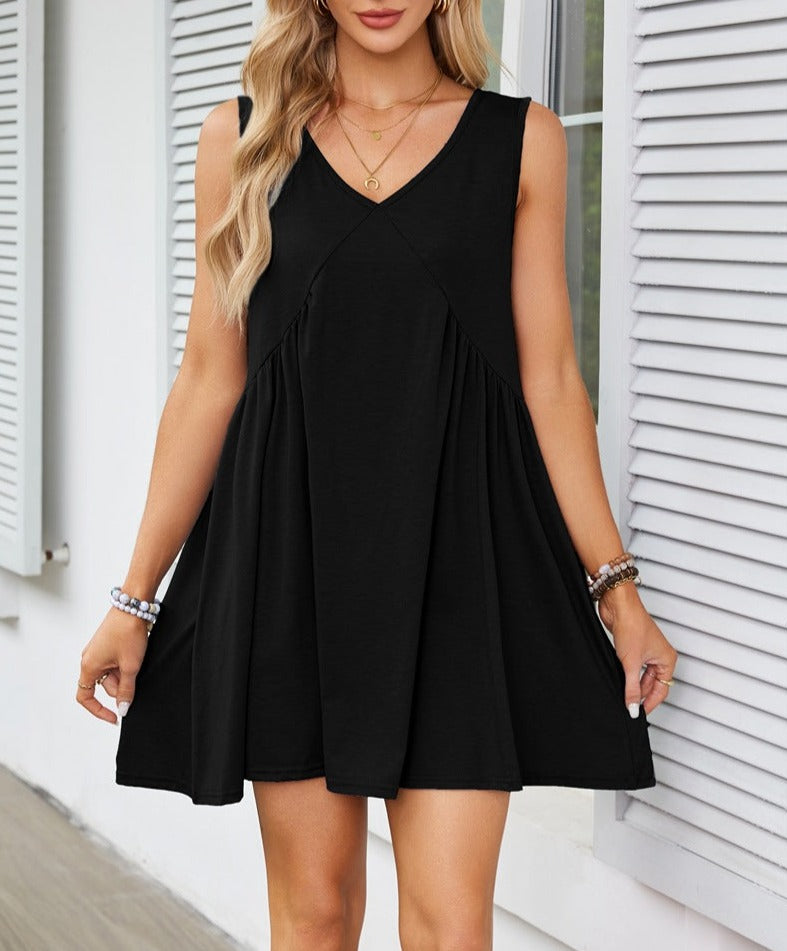 V-neck Sleeveless Pleated Pocket Dress