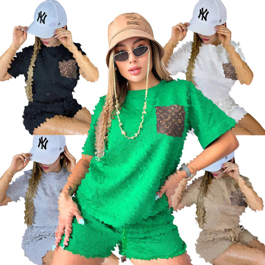 L//v-Textured Pocket Short