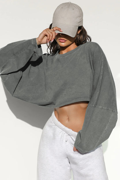 Midriff-Baring Round Neck Sweatshirt T-shirt