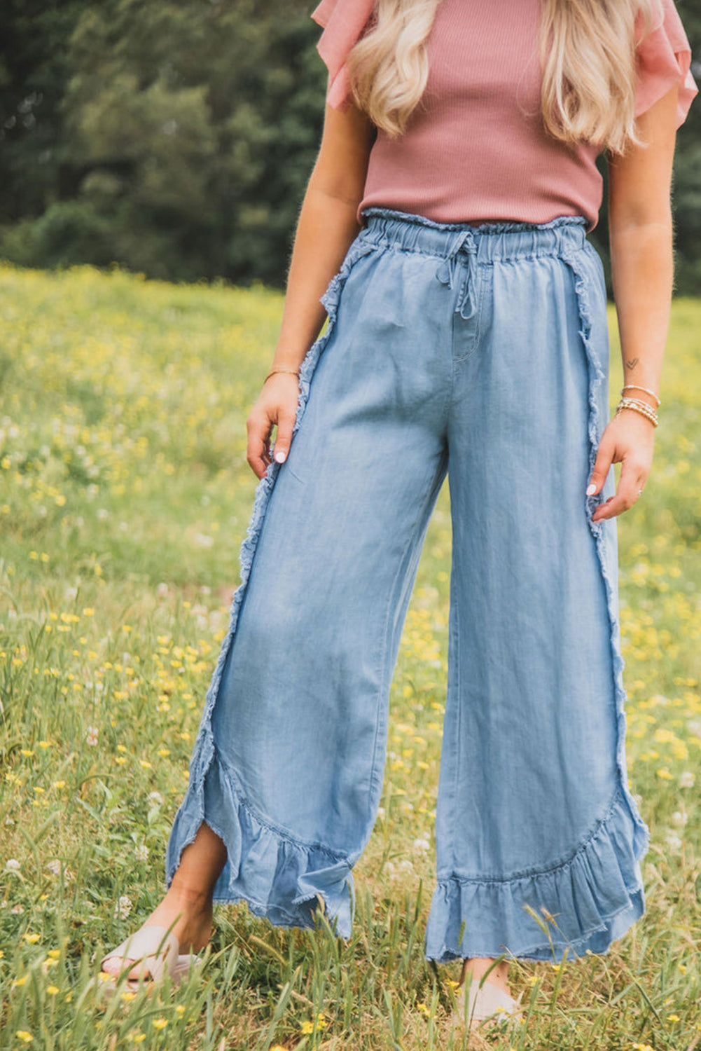 Light Wash Raw Hem Ruffled Wide Leg Jeans