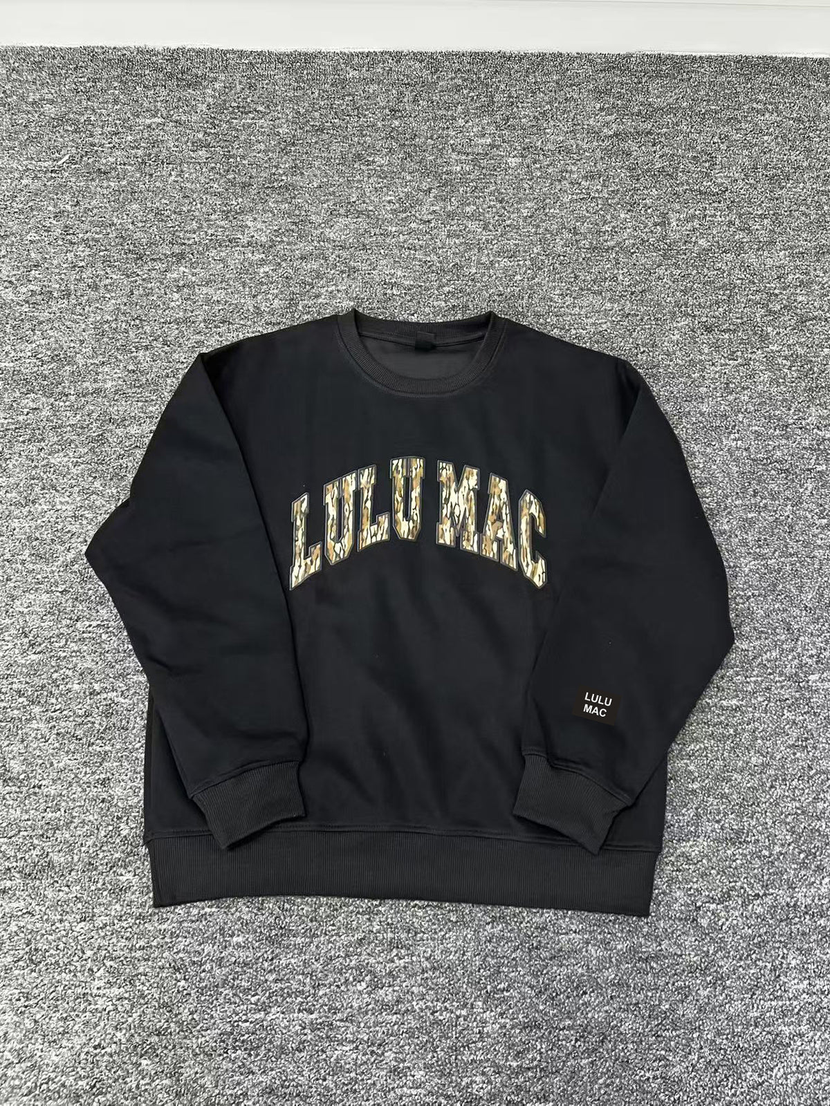 Women's Varsity Letter Graphic Sweatshirt