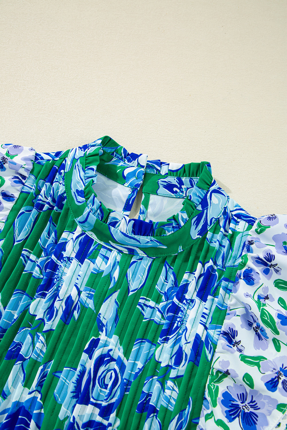 Floral Print Lace Trim Contrast Ruffle Sleeve Pleated Loose Blouse