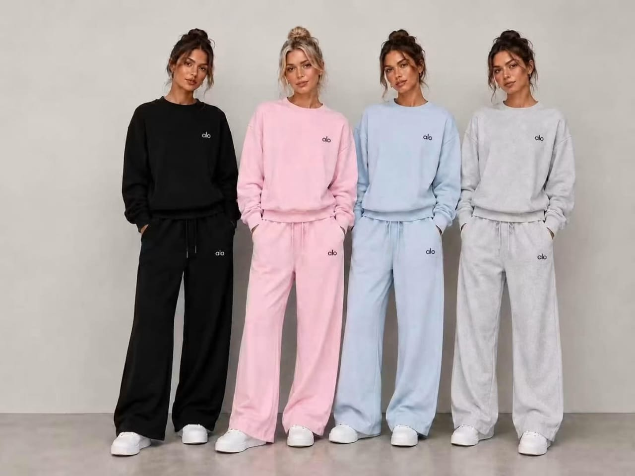 Sweatshirt & Wide-Leg Sweatpant Set