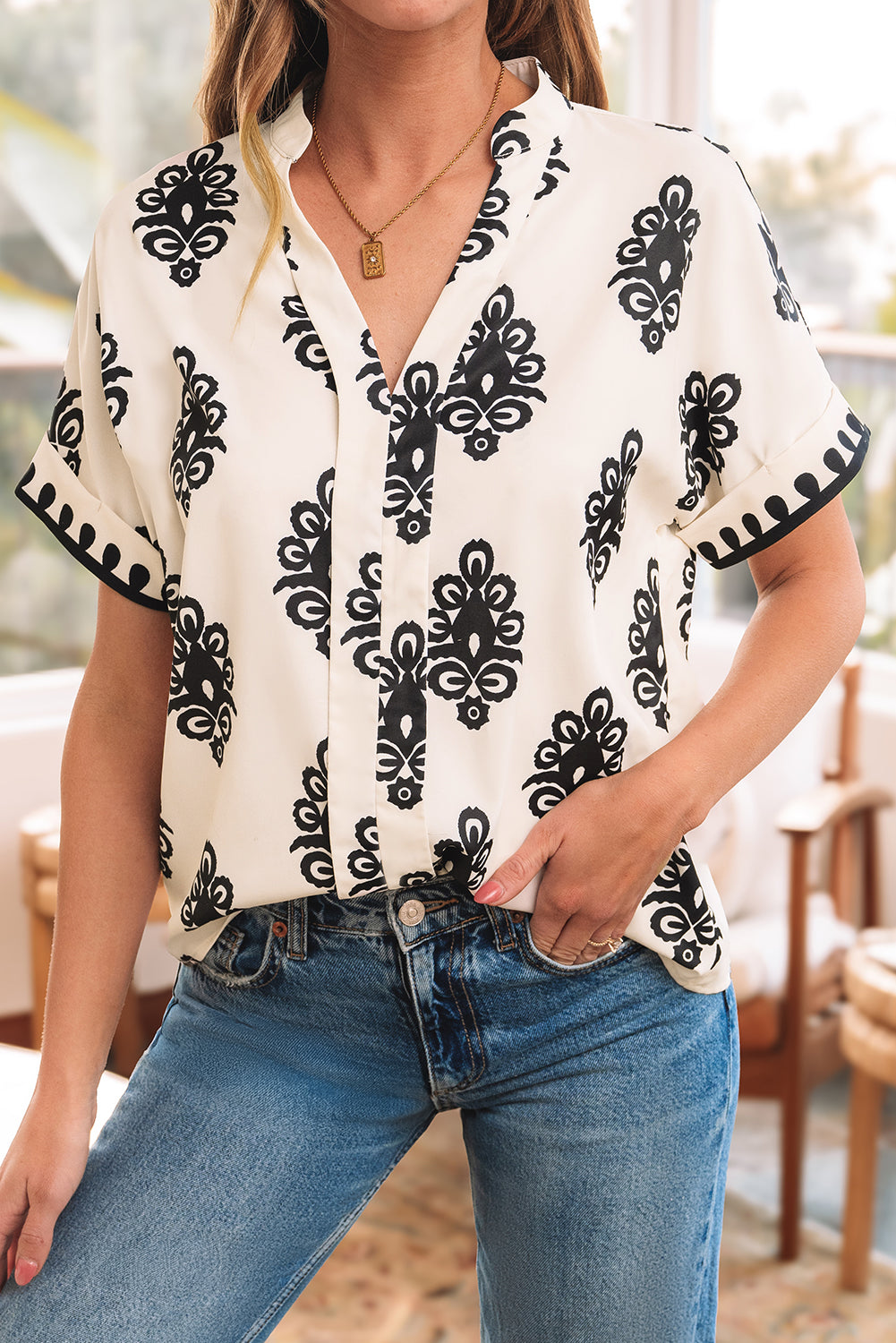 Geometric Print Short Sleeve V Neck Blouse