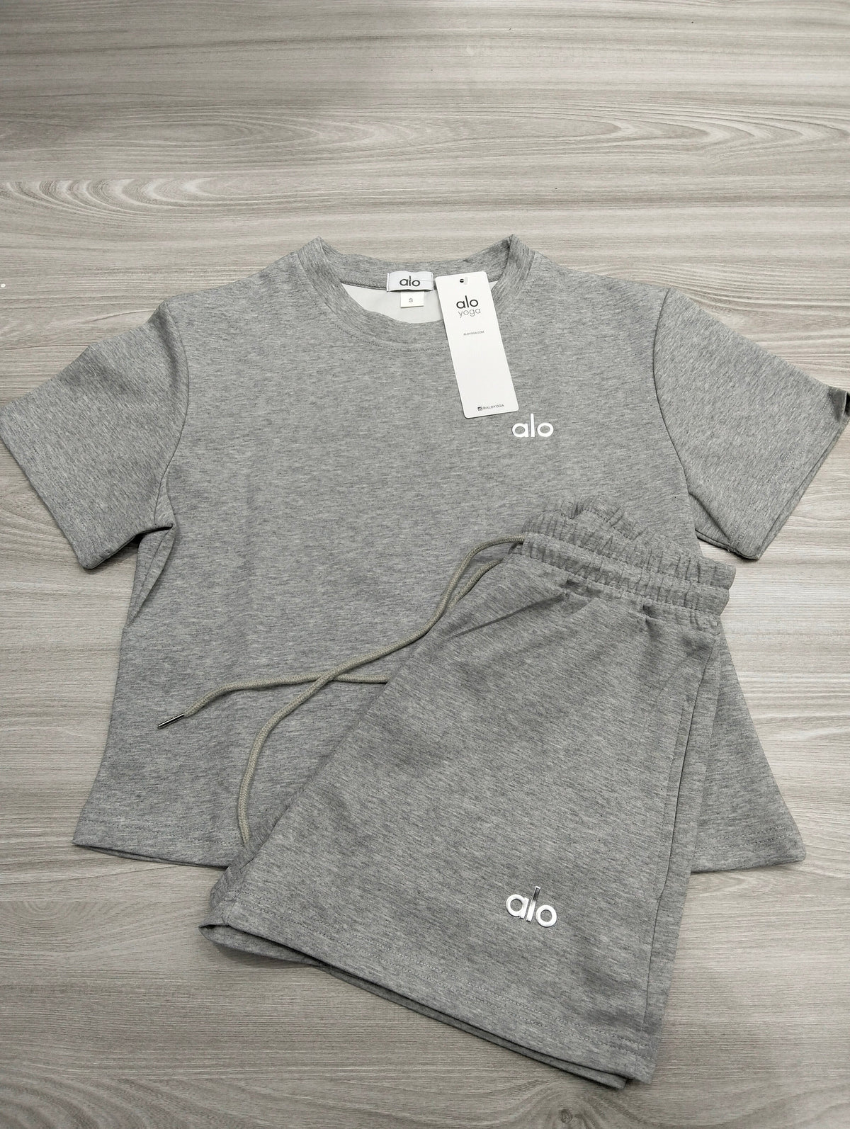 Alo-Short Pants and Short Sleeve Top Set(A2166)
