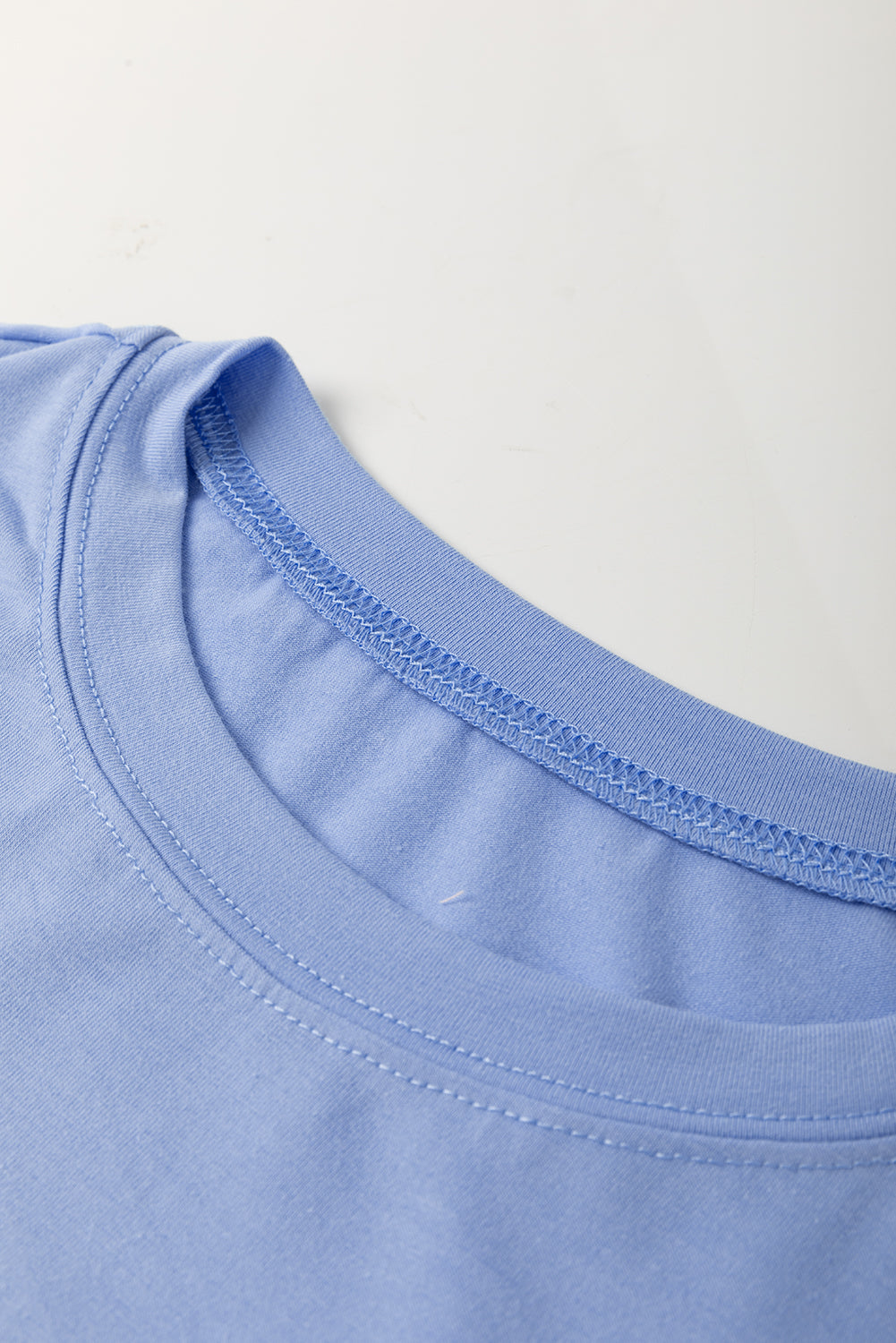 Flower Patched Exposed Stitching Trim Crew Neck Loose Tee