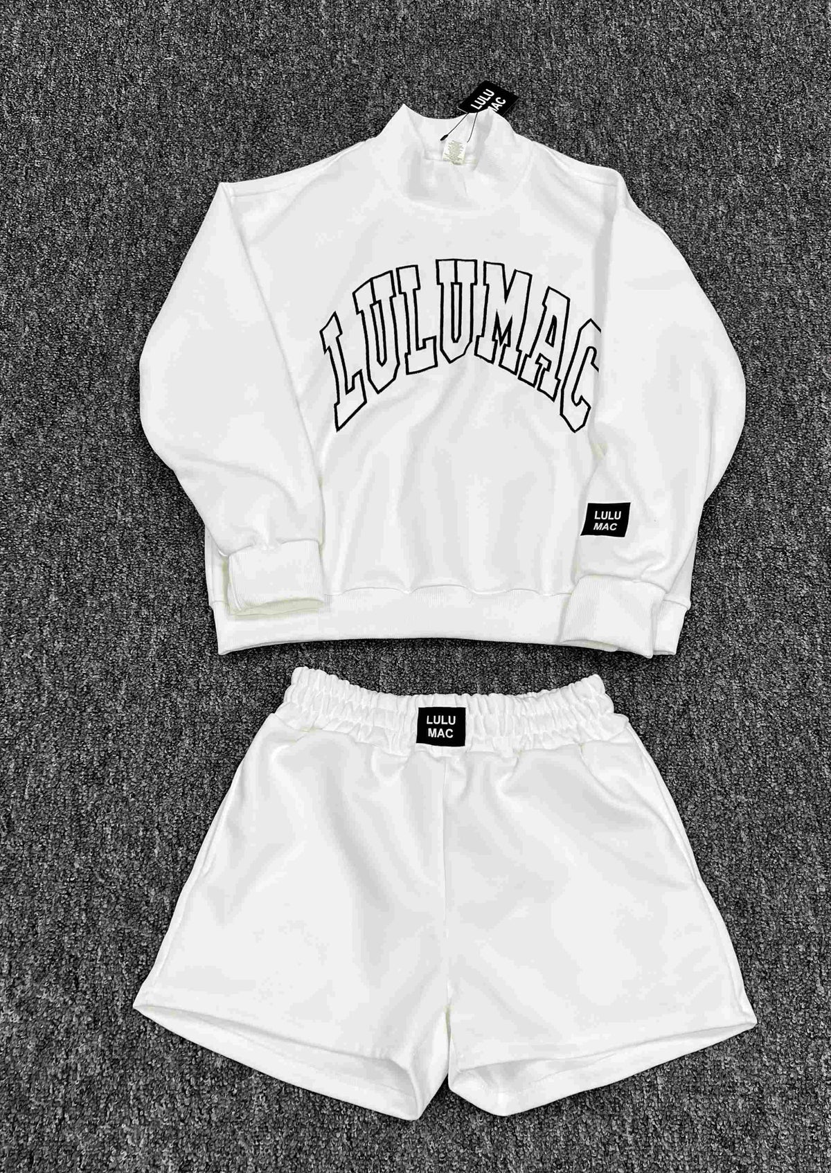 Solid-color Mock-neck Set
