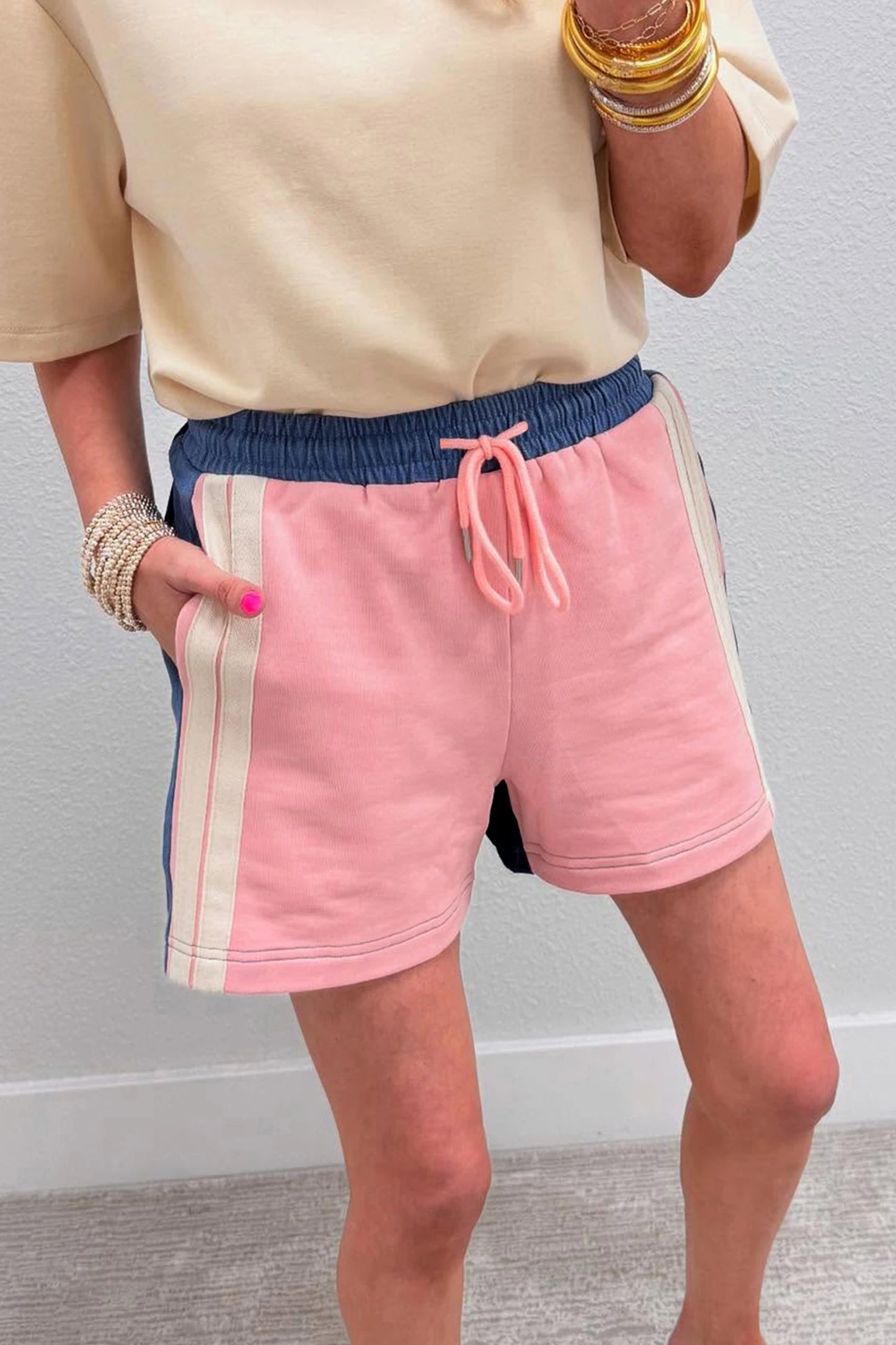 Striped Detail Drawstring Elastic Waist Shorts