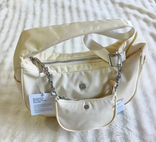 City Essentials Underarm Bag