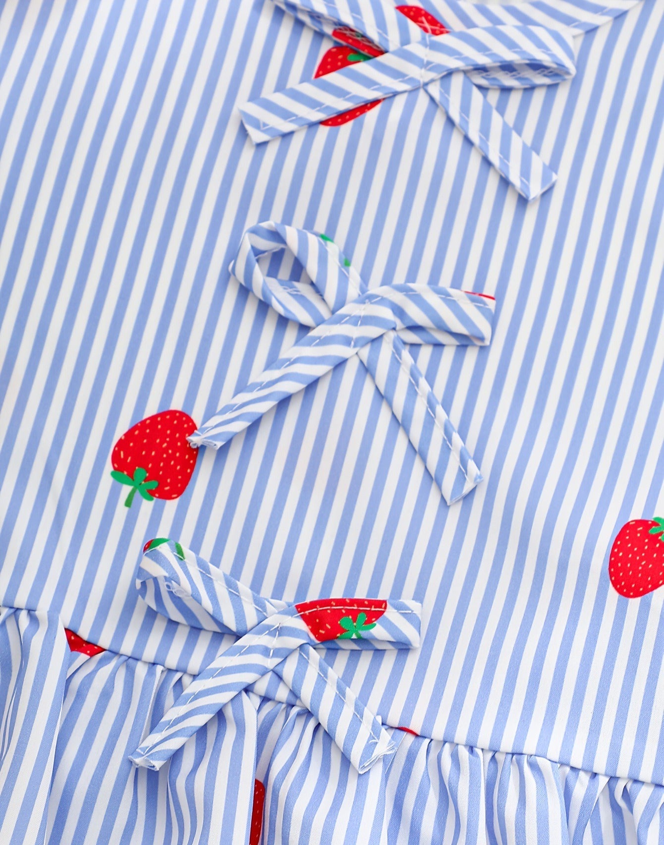 Strawberries and Bows set