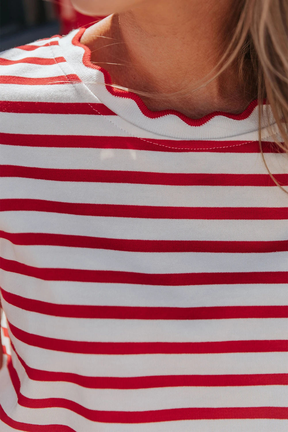 Scalloped Trim Round Neck T Shirt