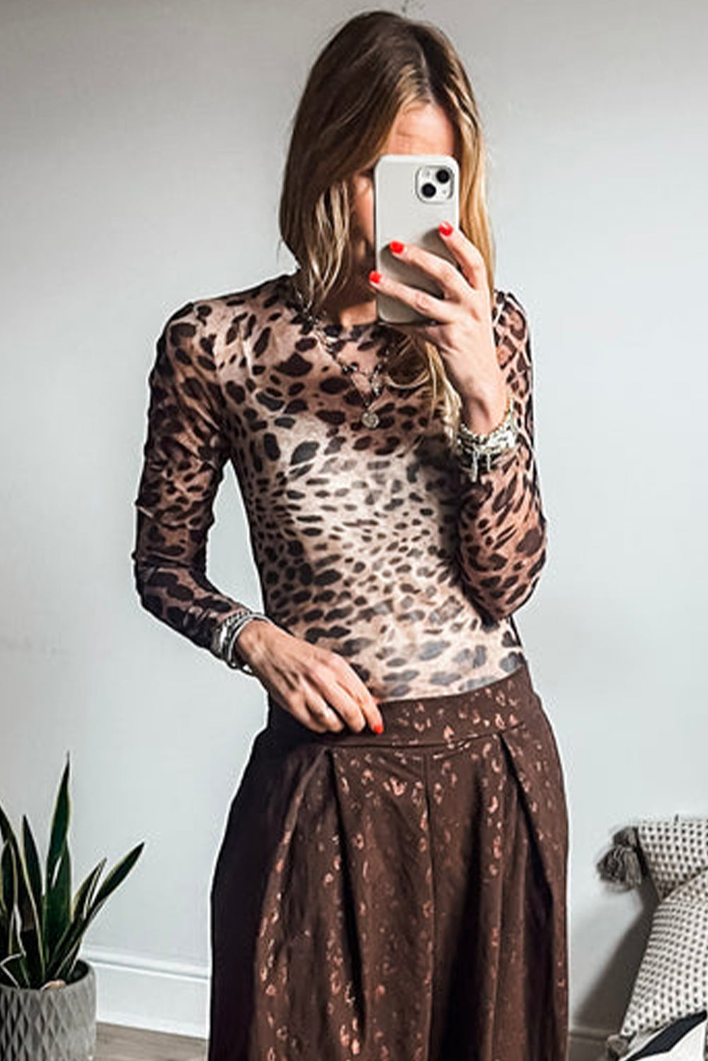 Leopard Round Neck Long Sleeve Slim Top