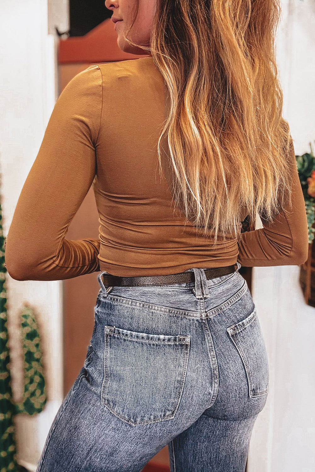 Solid Color Long Sleeve Fitted Top