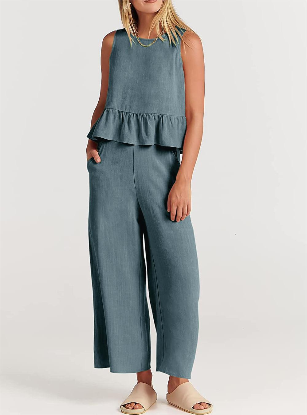 Sleeveless Pleated Vest + Casual Pants